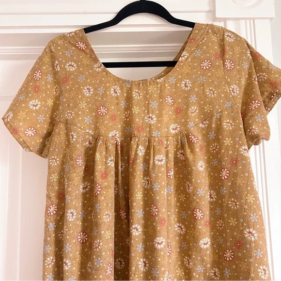 Floral Brown Women's Dress - Picture 4 of 7